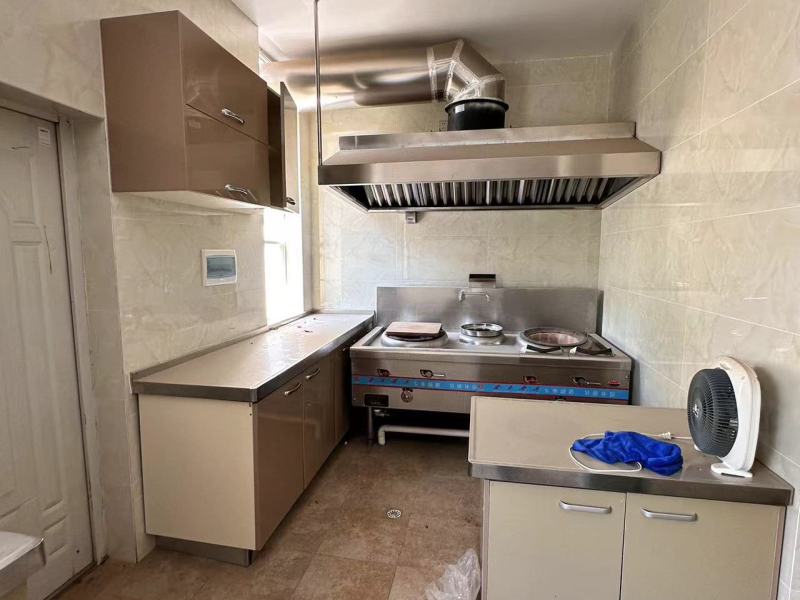 4室3廳2陽臺 陽光高爾夫別墅別墅廚房