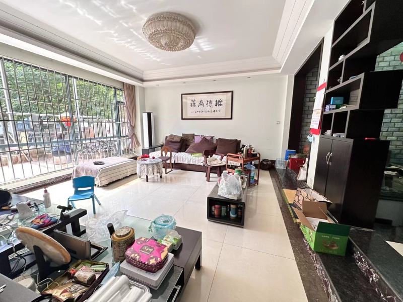 5室2廳3陽臺 都市楓林別墅客廳