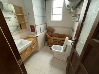 4室2廳2陽臺(tái) 恒安新鄰居衛(wèi)生間