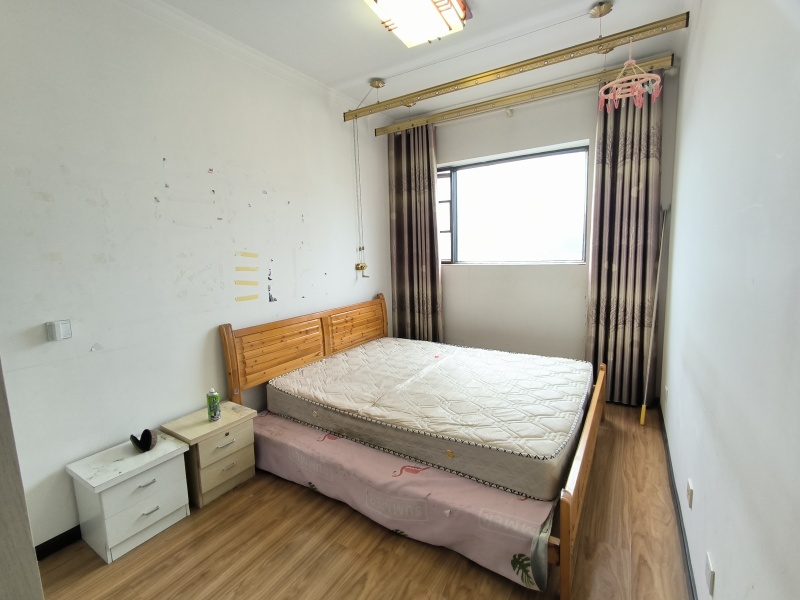 3室2廳1陽臺 南亞未來城臥室