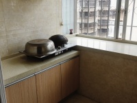 3室2廳2陽臺 白馬小區(qū)廚房