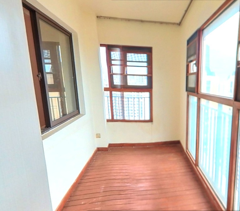 4室2廳1陽臺 金地悅天下一期陽臺