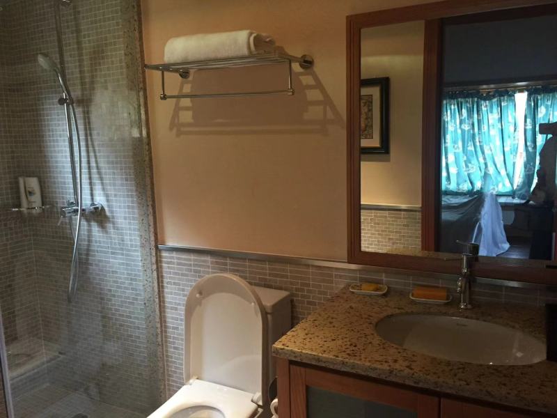 5室2廳2陽臺 昆明恒大國際健康城別墅衛(wèi)生間