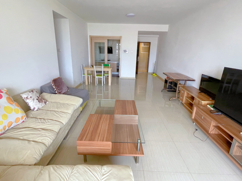 4室2廳2陽臺 俊發(fā)盛唐城星河郡（一期）客廳