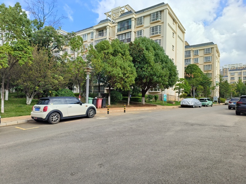 4室2廳2陽臺 米蘭園其他