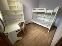 4室2廳2陽臺(tái) 恒安新鄰居臥室