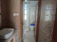 4室2廳1陽臺(tái) 云南映象C區(qū)衛(wèi)生間