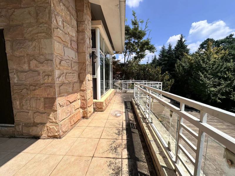 4室3廳2陽臺 陽光高爾夫別墅別墅陽臺