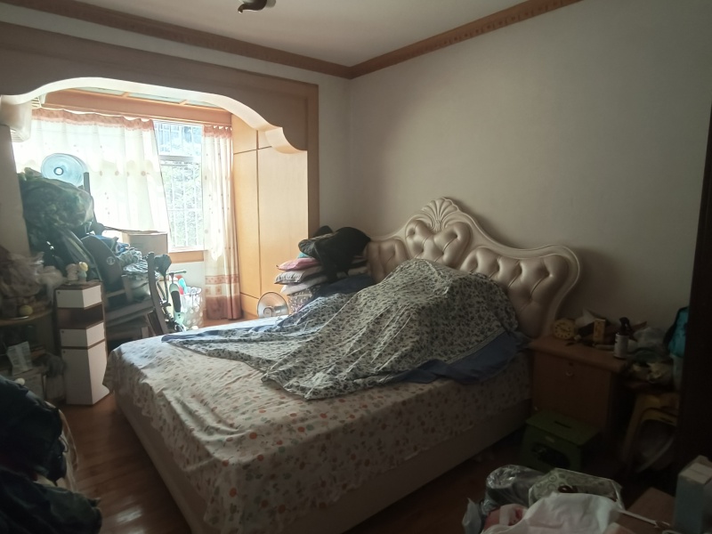 3室2廳1陽臺 興杰花園臥室