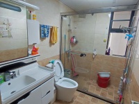 5室2廳4陽(yáng)臺(tái) 假日城市衛(wèi)生間