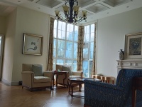 5室2廳1陽臺 滇池衛(wèi)城紫廬別墅客廳