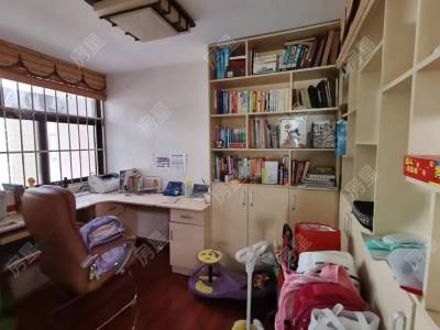 3室2廳1陽臺 春城慧谷B區(qū)書房
