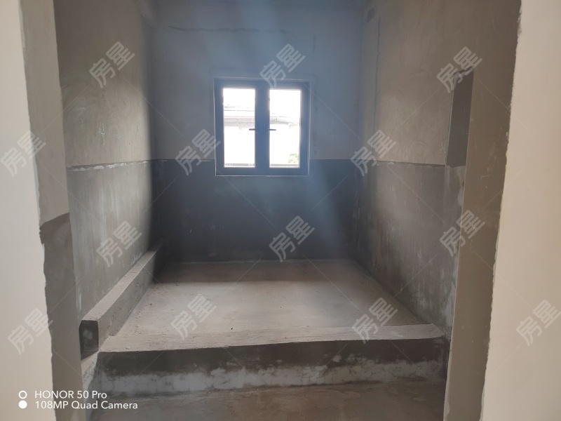 4室2廳3陽臺 昆明恒大云璽別墅衛(wèi)生間