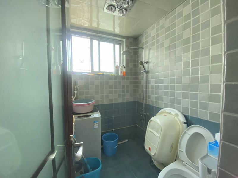 2室2廳1陽臺 旺角商城衛(wèi)生間