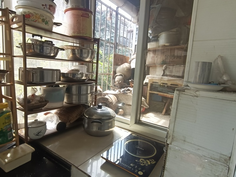 3室2廳1陽臺 興杰花園廚房