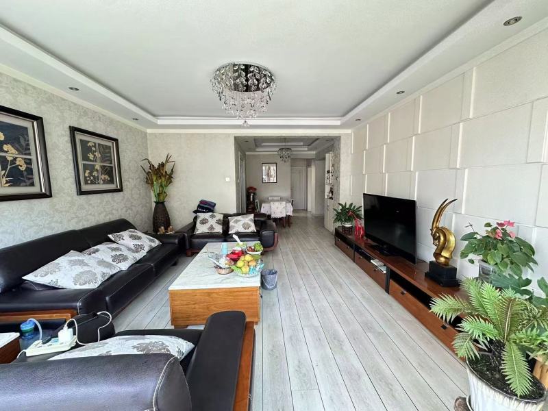 3室2廳2陽臺 晴朗云安客廳