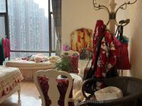 4室2廳2陽臺(tái) 和諧世紀(jì)臥室