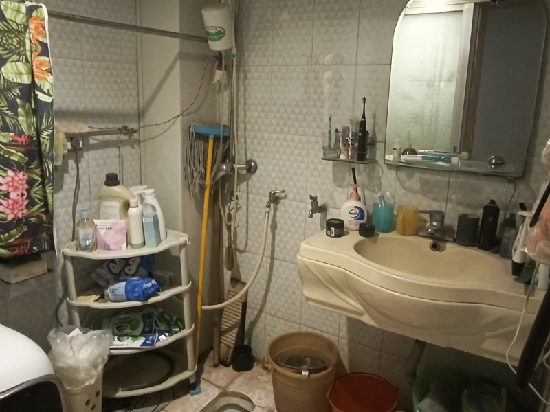 3室2廳1陽臺 興杰花園衛(wèi)生間