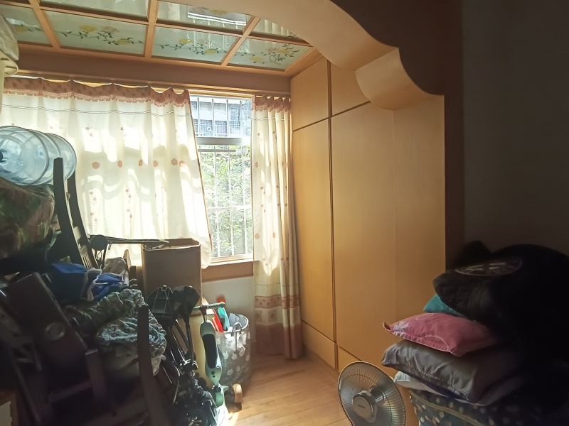 3室2廳1陽臺 興杰花園陽臺