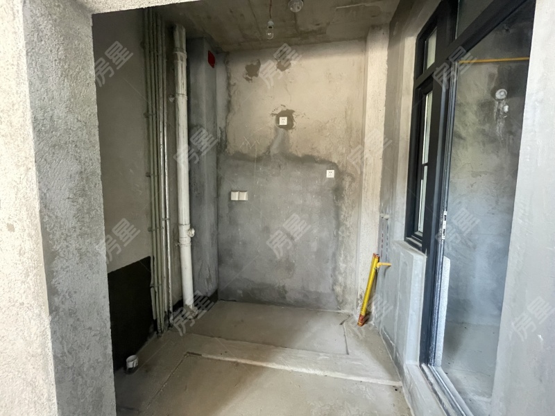 5室3廳3陽臺 滇池ONE A16號地塊別墅其他