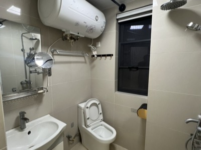 2室2廳1陽臺 恒大云報華府