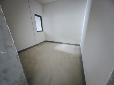 4室2廳2陽臺(tái) 藍(lán)光水岸公園