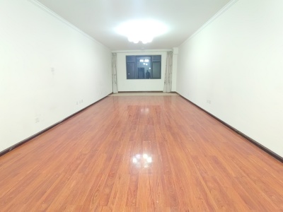 4室2廳2陽臺 錦悅四季花園小區(qū)