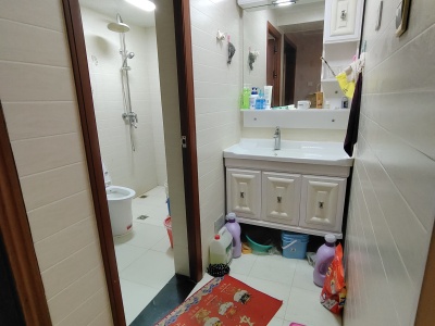 3室2廳2陽臺(tái) 金馬悅城