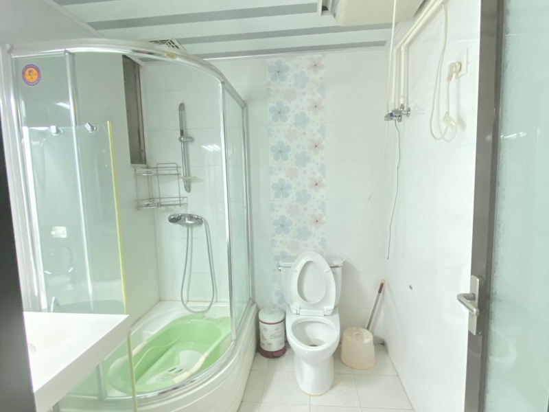 3室2廳2陽臺 遠洋風(fēng)景衛(wèi)生間