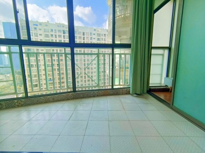 4室2廳2陽臺(tái) 春之城