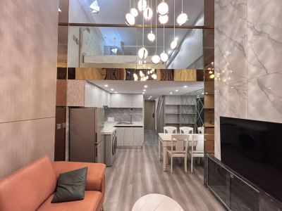 1室1廳1陽(yáng)臺(tái) 萬(wàn)彩城四期