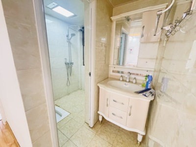 3室2廳2陽臺 曇景花園