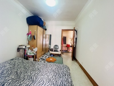 1室1廳1陽(yáng)臺(tái) 金實(shí)小區(qū)情實(shí)園