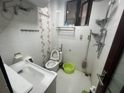 2室2廳1陽臺 光輝城市