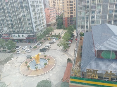 4室2廳1陽(yáng)臺(tái) 國(guó)際銀座