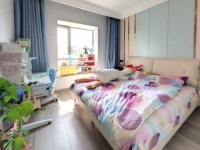 5室2廳2陽臺 翡翠灣臥室