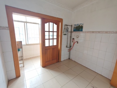 3室2廳1陽(yáng)臺(tái) 棕樹(shù)營(yíng)小區(qū)