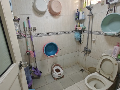 2室2廳1陽(yáng)臺(tái) 金色家園