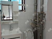 3室2廳2陽臺 紅塔花園衛(wèi)生間