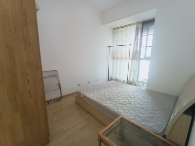 1室1廳1陽臺 七彩之門