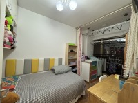 3室2廳1陽臺 候谷花園臥室