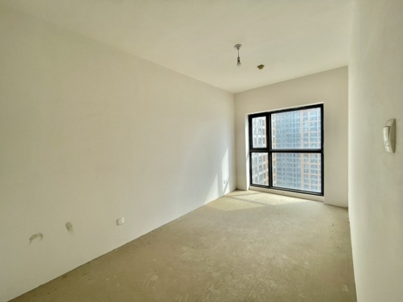 4室2廳2陽臺(tái) 金尚俊園一期臥室