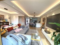 4室2廳3陽臺 保利璽樾璽公館客廳