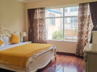 5室2廳3陽臺 清水木華別墅臥室