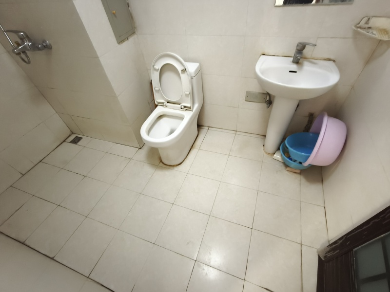 3室2廳1陽臺 俊發(fā)逸天峰衛(wèi)生間