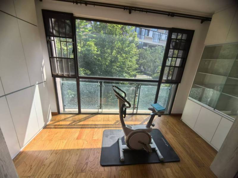 5室2廳2陽臺 清水佳湖雅居別墅陽臺