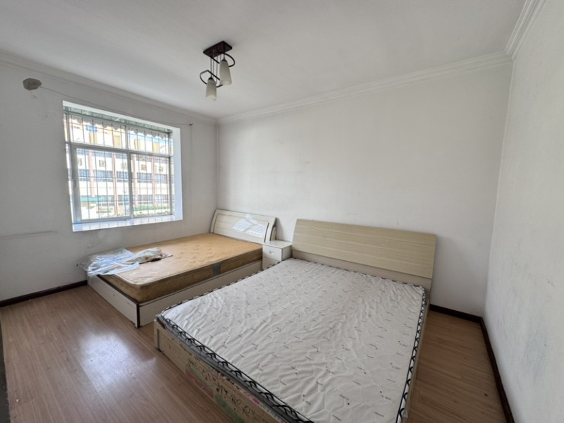 2室1廳1陽臺 永昌小區(qū)永和里臥室