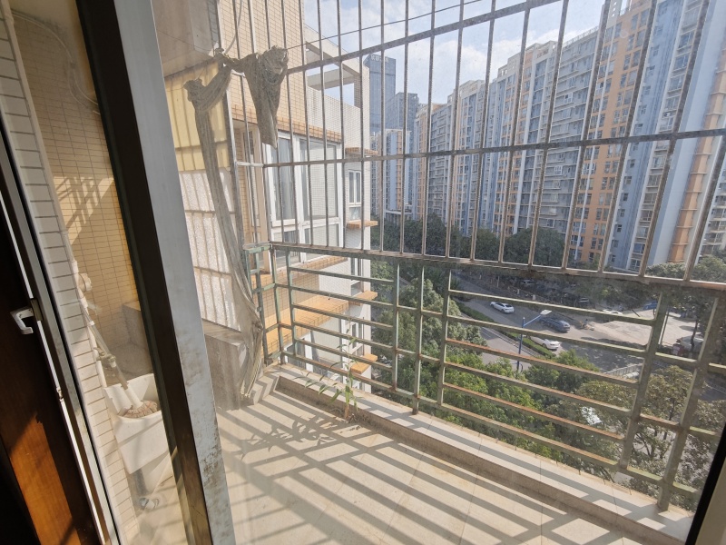 3室2廳2陽臺 溫馨家園陽臺