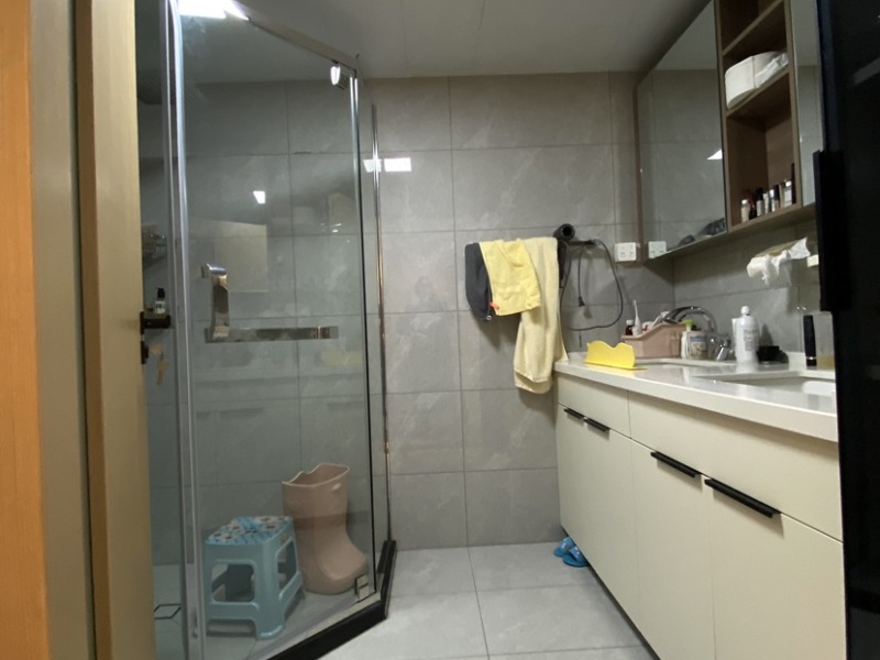 4室2廳3陽臺 保利璽樾璽公館衛(wèi)生間