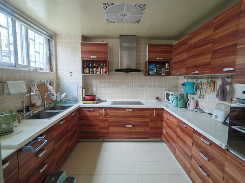 5室2廳3陽臺 清水木華別墅廚房